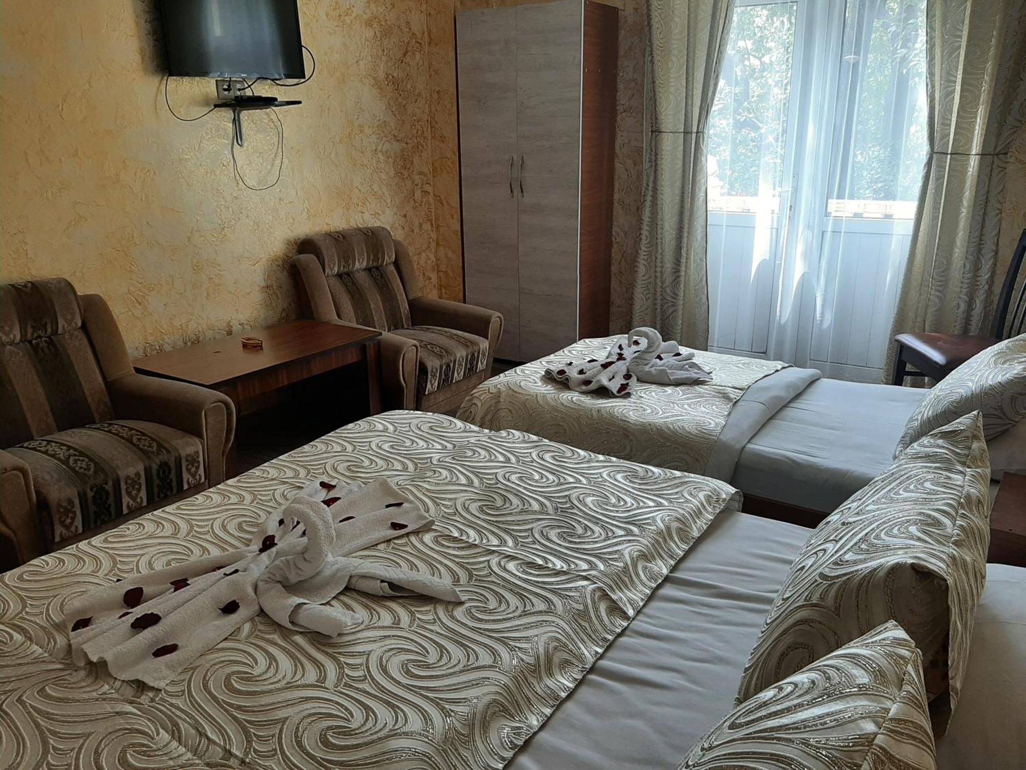 Tokaplus Batumi Ngoại thất bức ảnh